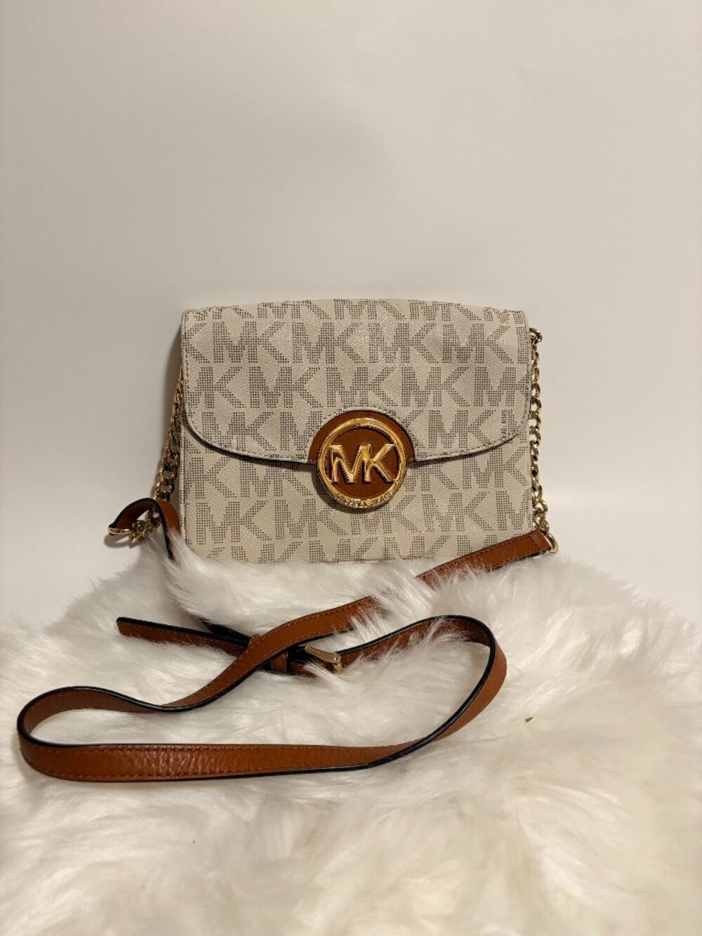Michael Kors Fulton Large Logo Flap Crossbody Vanilla MK Signature Chain Bag